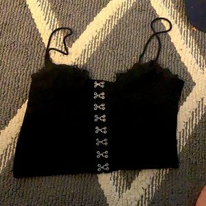 crop tee, black w lace, new.